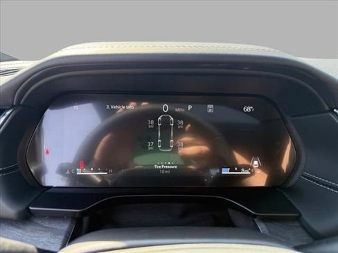 New 2025 Jeep Grand Cherokee L Overland w/ Rear Seat Video Group I image 13