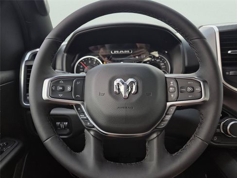 New 2026 RAM 1500 Big Horn AWD/4WD image 27