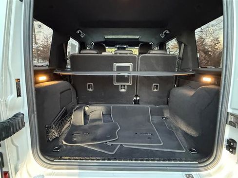 Used 2021 Mercedes-Benz G 550 image 32