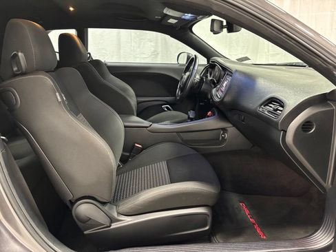 Used 2018 Dodge Challenger Scat Pack RWD image 50