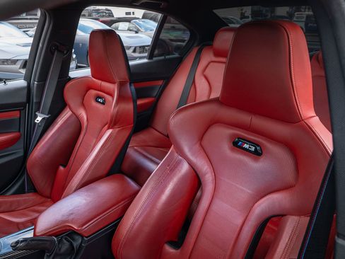 Used 2018 BMW M3 Base image 27