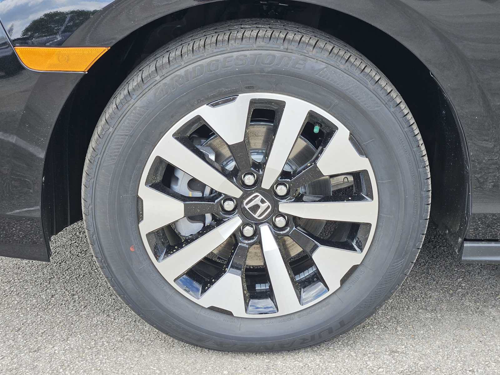 New 2026 Honda Odyssey EX-L image 7