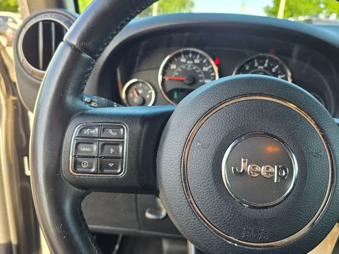 Used 2018 Jeep Wrangler Unlimited Sport S image 18