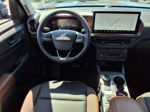 New 2026 Ford Bronco Sport Outer Banks w/ Outer Banks Tech Package+ AWD/4WD image 9