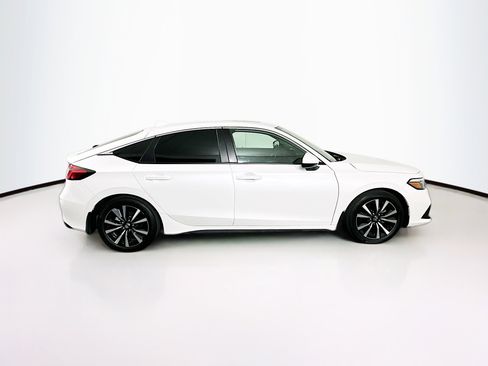 Used 2024 Honda Civic EX-L image 10