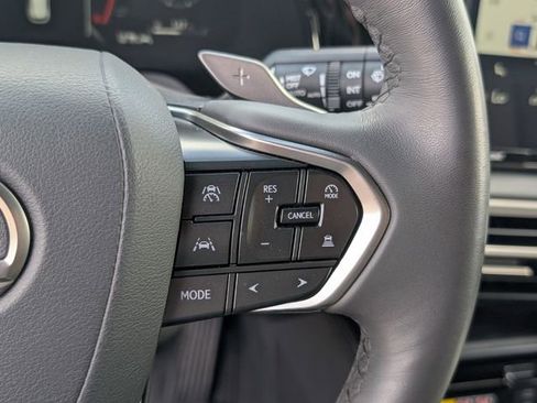 Used 2025 Lexus RX 350 FWD w/ Accessory Package (K3) image 33