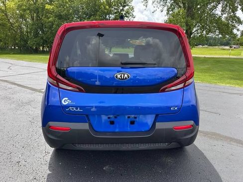Used 2020 Kia Soul EX FWD image 4