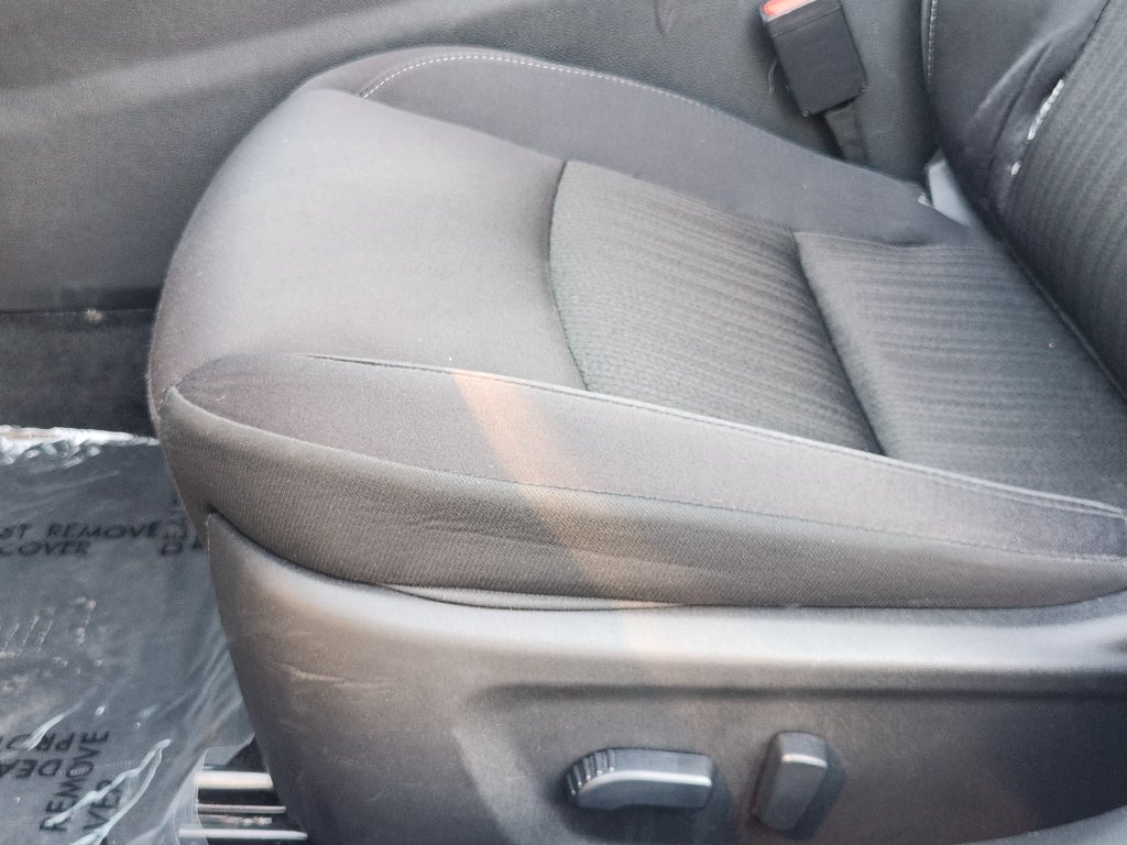 Used 2025 Nissan Altima 2.5 SV FWD image 24