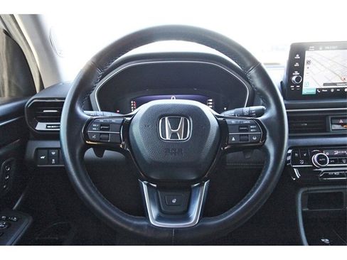 Used 2023 Honda Pilot Elite image 15