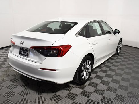 Used 2022 Honda Civic LX image 6
