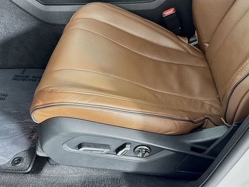 Used 2022 Acura MDX SH-AWD w/ Advance Package image 21