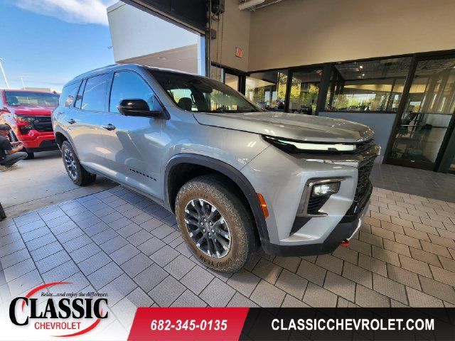 Used 2024 Chevrolet Traverse Z71 w/ LPO, Floor Liner Package AWD/4WD 360° Tour