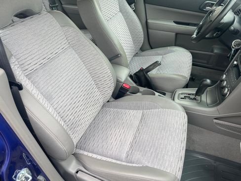 Used 2004 Subaru Forester 2.5XS AWD/4WD image 11