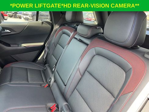 Used 2026 Chevrolet Equinox RS FWD image 12