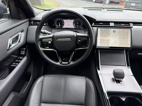 Used 2026 Land Rover Range Rover Velar Dynamic SE AWD/4WD image 28