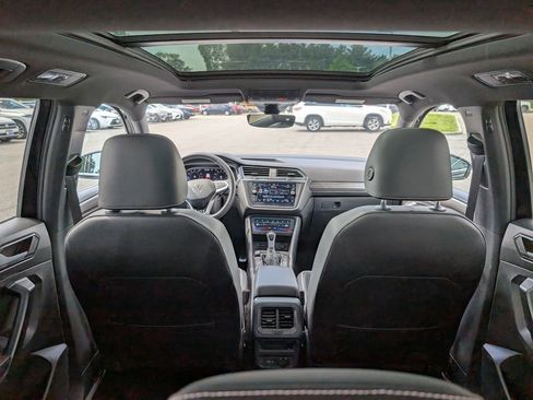Used 2023 Volkswagen Tiguan SEL R-Line AWD/4WD image 14
