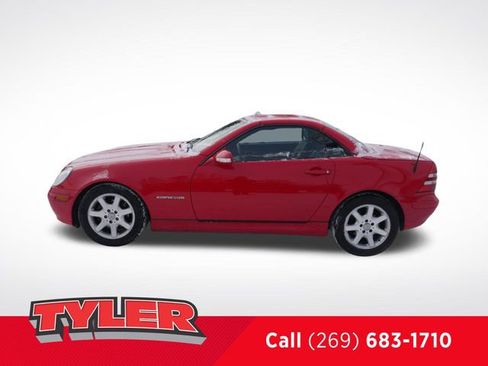 Used 2004 Mercedes-Benz SLK 230 image 4