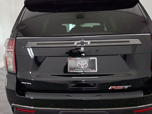 Used 2022 Chevrolet Tahoe RST w/ Luxury Package image 3