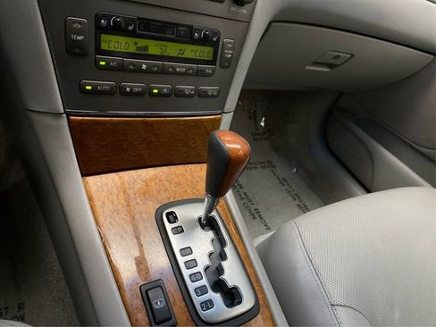 Used 2006 Lexus ES 330 FWD image 32