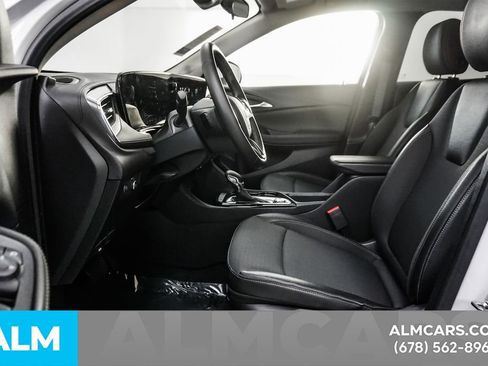 Used 2025 Buick Encore GX Preferred image 16