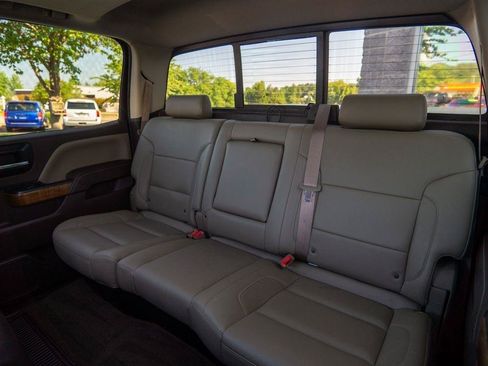 Used 2014 GMC Sierra 1500 SLT w/ SLT Crew Cab Value Package AWD/4WD image 33