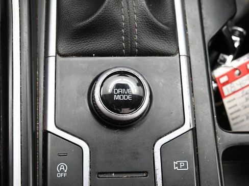 Used 2023 Kia Sorento S w/ Panoramic Sunroof Package image 29