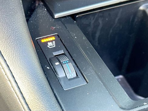 Used 2023 Lexus GX 460 w/ Black Line Special Edition image 21