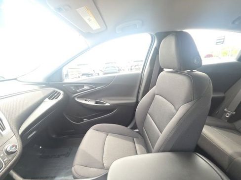 Used 2024 Chevrolet Malibu LS FWD image 26