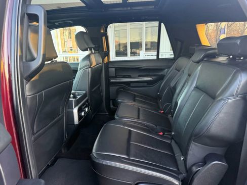 Used 2020 Ford Expedition Max XLT w/ Equipment Group 202A image 38