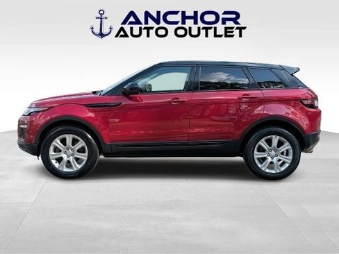 Used 2017 Land Rover Range Rover Evoque SE Premium image 5