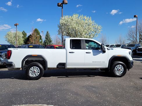 Used 2024 GMC Sierra 2500 Pro w/ Convenience Package AWD/4WD image 2
