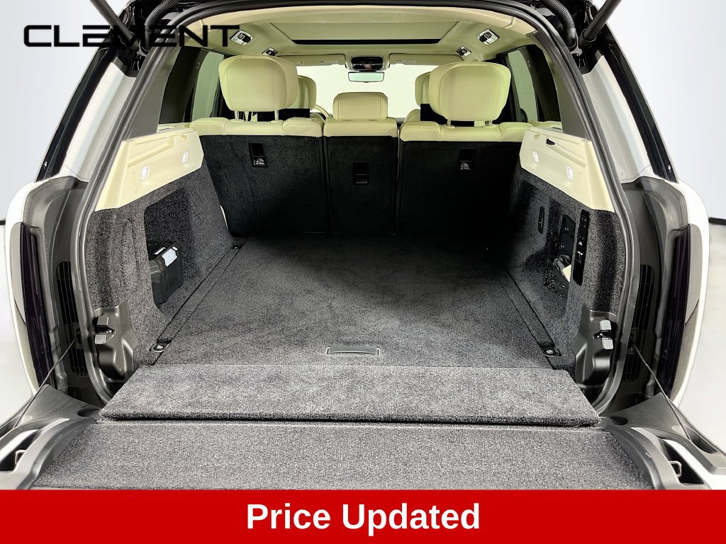 Used 2025 Land Rover Range Rover Autobiography AWD/4WD image 9