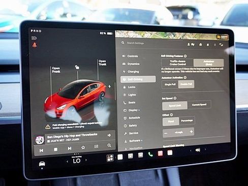 Used 2023 Tesla Model 3 Standard Range RWD image 27