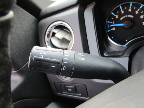 Used 2014 Ford F150 XLT w/ Equipment Group 302A Luxury image 32