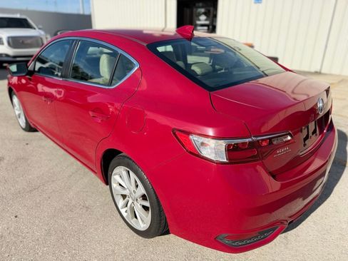 Used 2018 Acura ILX FWD image 3