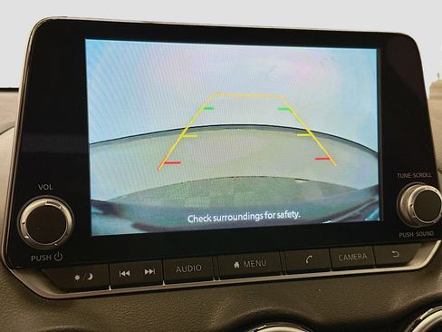 Used 2024 Nissan Sentra SV FWD image 22