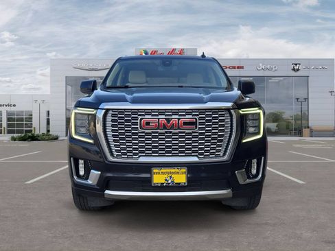 Used 2023 GMC Yukon Denali w/ Max Trailering Package AWD/4WD image 8