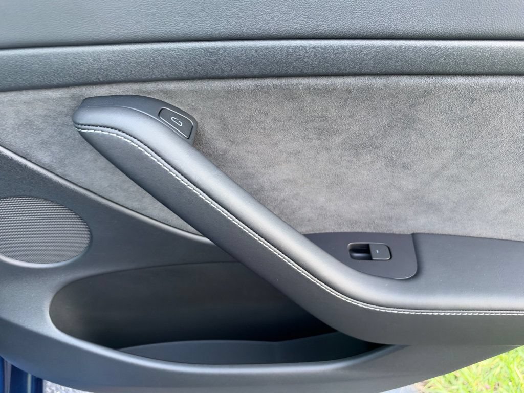 Used 2023 Tesla Model 3 Standard Range RWD image 27