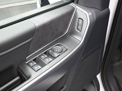 New 2025 Ford F150 XLT w/ Equipment Group 301A Standard image 9