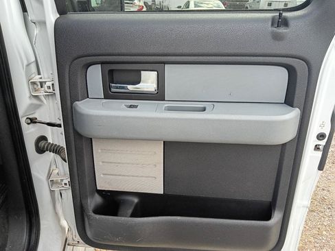 Used 2014 Ford F150 XLT w/ XLT Convenience Package AWD/4WD image 18