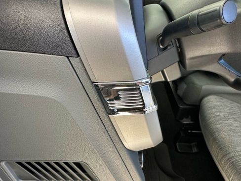 New 2026 Ford F250 XLT w/ XLT Premium Package image 32