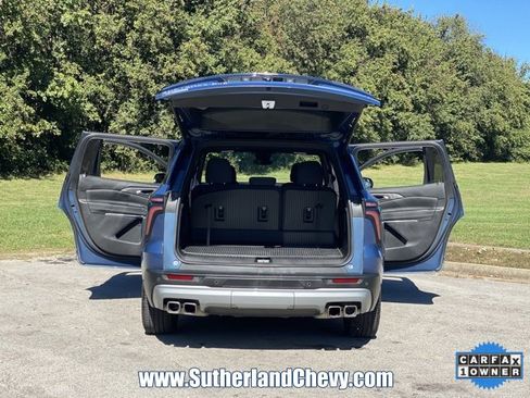 Used 2024 Chevrolet Traverse LT w/ Trailering Package image 43