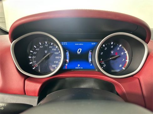Used 2018 Maserati Ghibli image 24