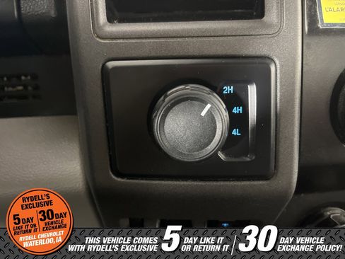 Used 2020 Ford F350 XL w/ Power Equipment Group image 32