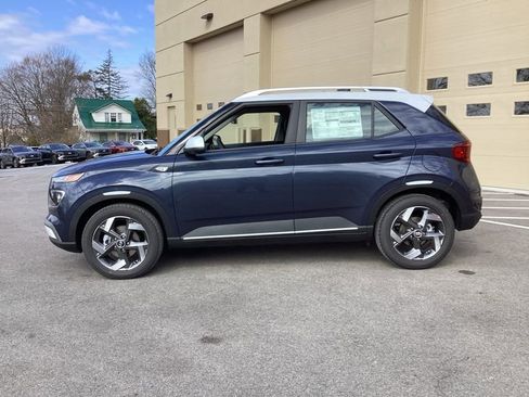 New 2026 Hyundai Venue SEL image 5