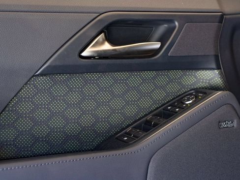 New 2026 Lexus GX 550 AWD/4WD image 35