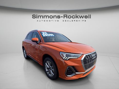 Used 2025 Audi Q3 2.0T Premium AWD/4WD image 5