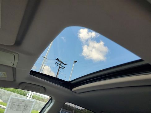 Used 2015 Honda Accord EX-L image 34