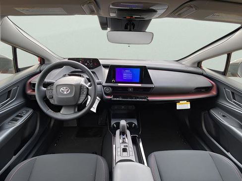 New 2026 Toyota Prius Plug-In Hybrid FWD image 12
