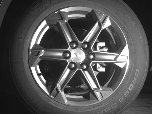 Used 2025 Chevrolet Blazer LT FWD image 13